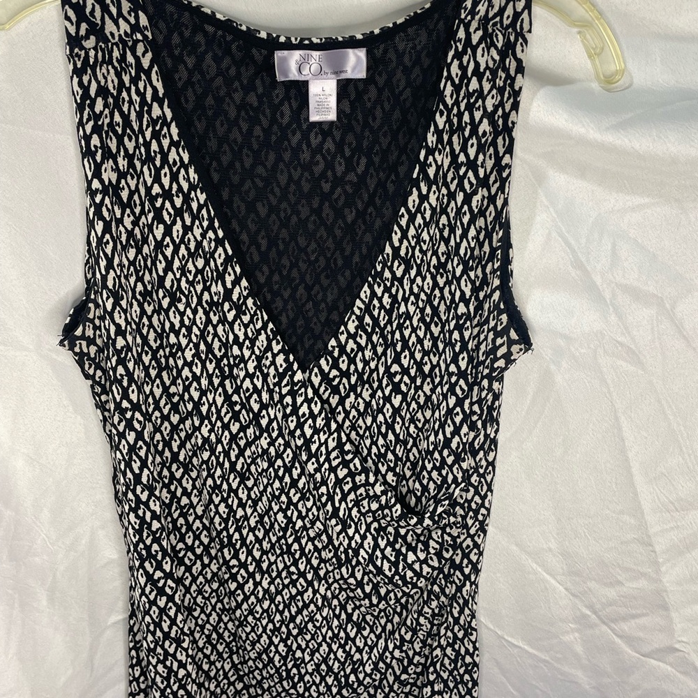 Nine & Co Versitile Sleeveless Wrap Top